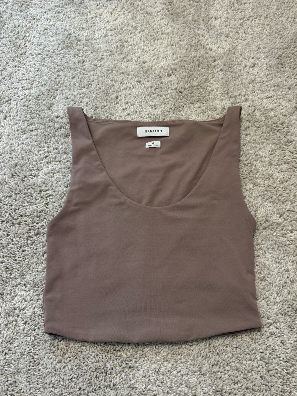 Babaton Mauve-Brown Scoop Crop Tank